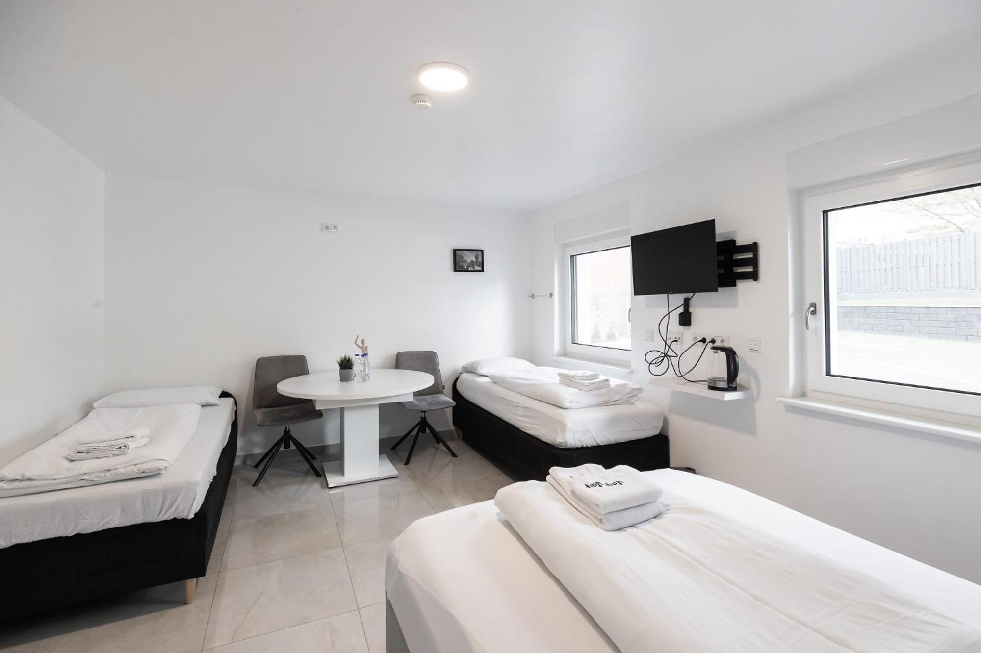 Staystay Guesthouse I 24 Hours Check-In Nürnberg Szoba fotó